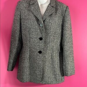 Stephanie Andrew’s tweed blazer